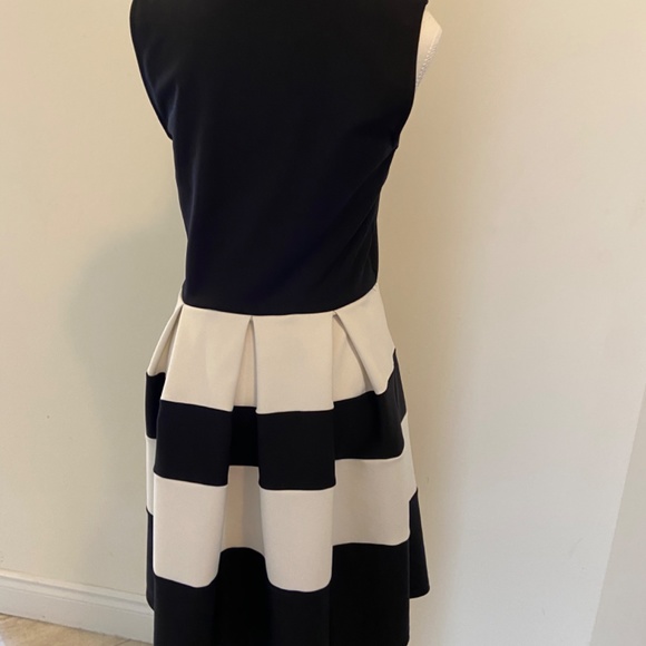 Suzy Sheir Black and White Dress - Picture 2 of 3